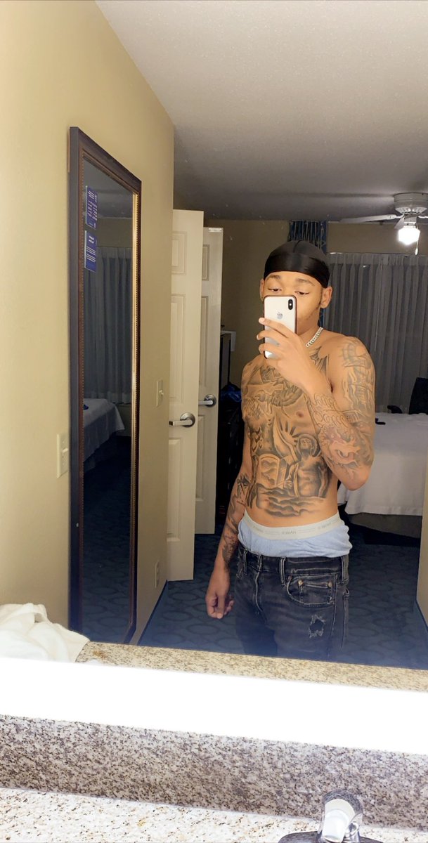 JRealass's tweet image. 