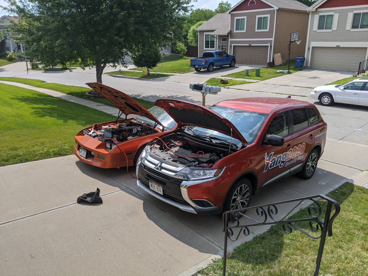 88_IROC's tweet photo. The Nebraska #YangMobile may be becoming the Virginia #YangMobile https://t.co/WPT4Uwk7Kw