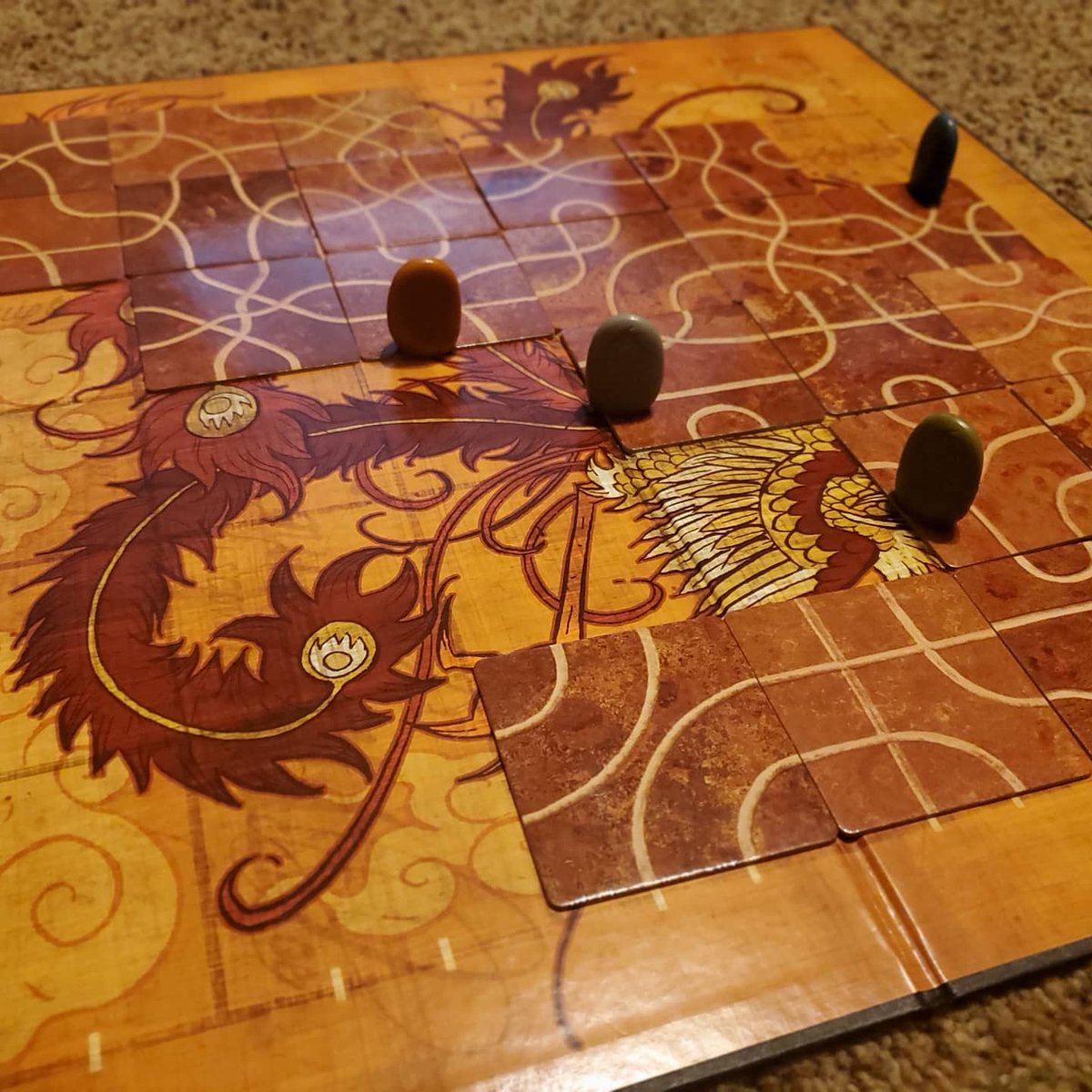 3boardbros's tweet photo. #throwbackthursday to the simple yet satisfying "game of the path", #Tsuro. I'm sure many of us often use this game as a nice warm-up to lead into longer, more complex #boardgames on #gamenight. Our game ended with last 2 players simultaneously falling off the board... whoops! https://t.co/0tZlIqquaT