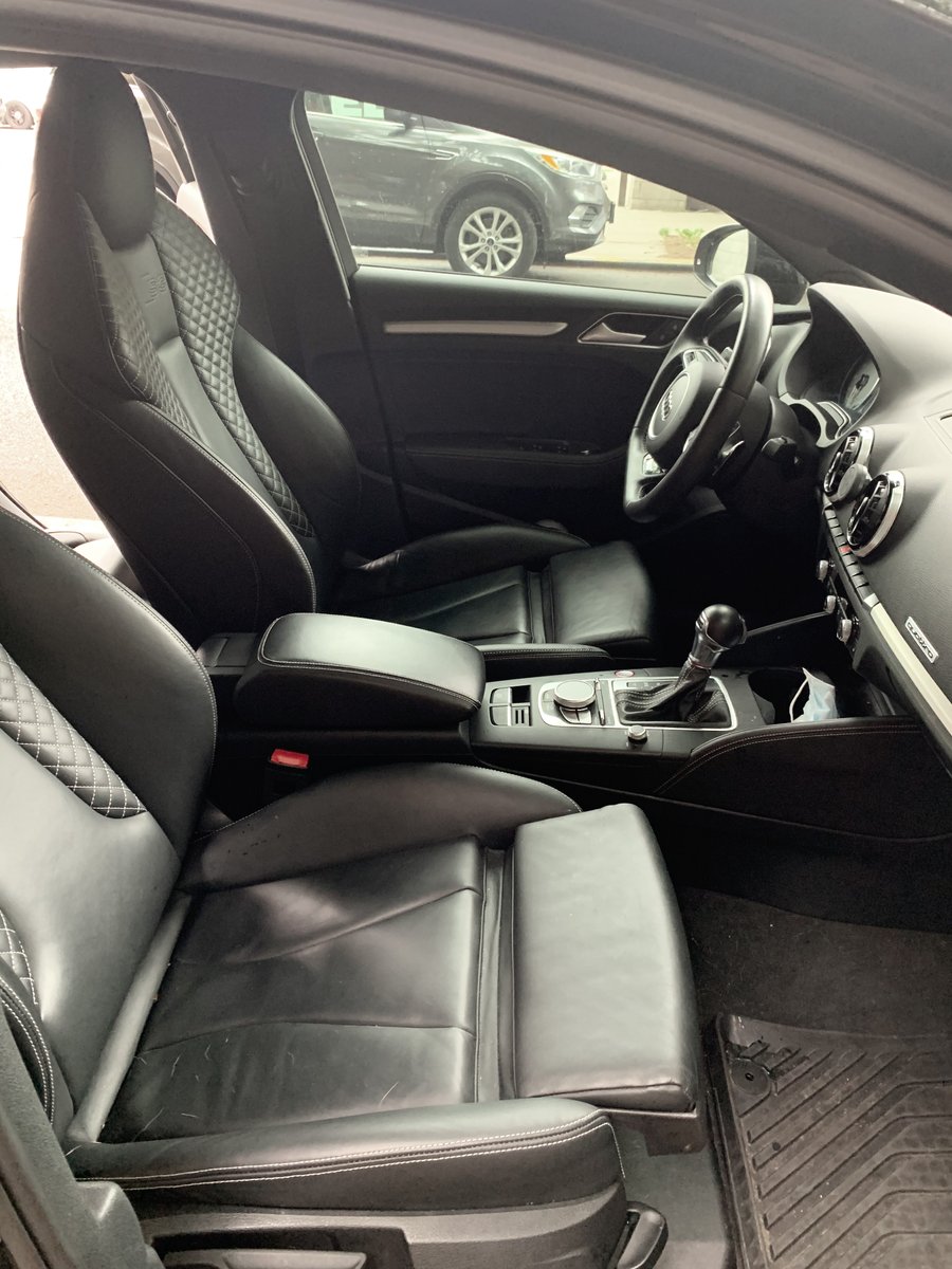 slatt_eth's tweet photo. Interior appreciation post lol #audi #audis3 #8vs3 https://t.co/xwrvjhFlU6