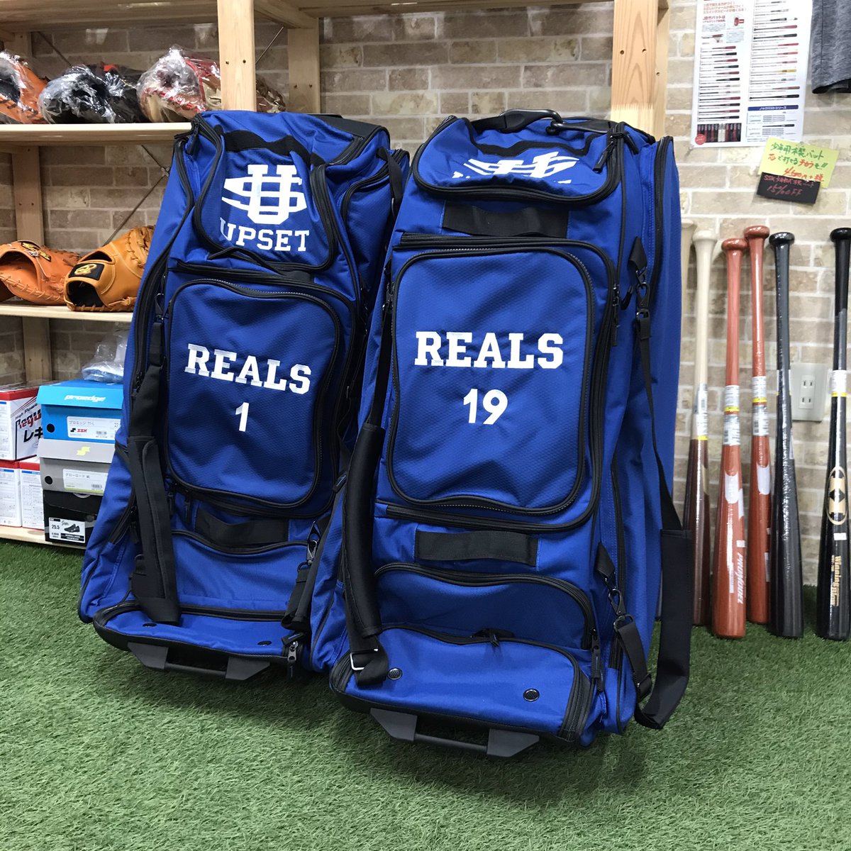 UPSET キャリーバッグ (ブラック) UPSET キャリーバッグ (ブラック) 【公式通販】