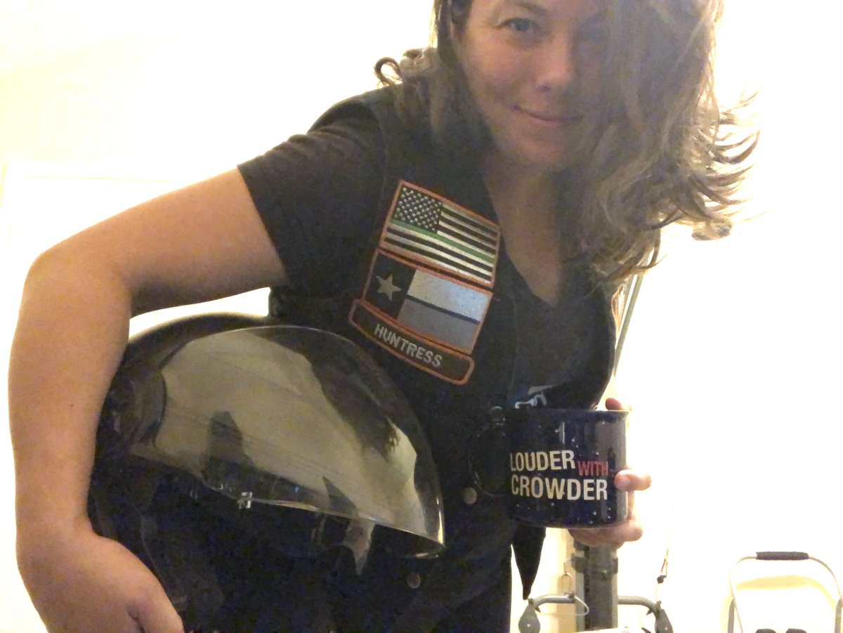 outdoorsishome's tweet photo. @scrowder Not sure if it’s a costume, but my motorcycle Social Riding Club (SRC - not to be confused Ruth an MC 😂) supports our troops and first responders (https://t.co/Rha0sgZLWU) #CrowderRNCStream #CrowderCostumeContest https://t.co/D00pxHULCD