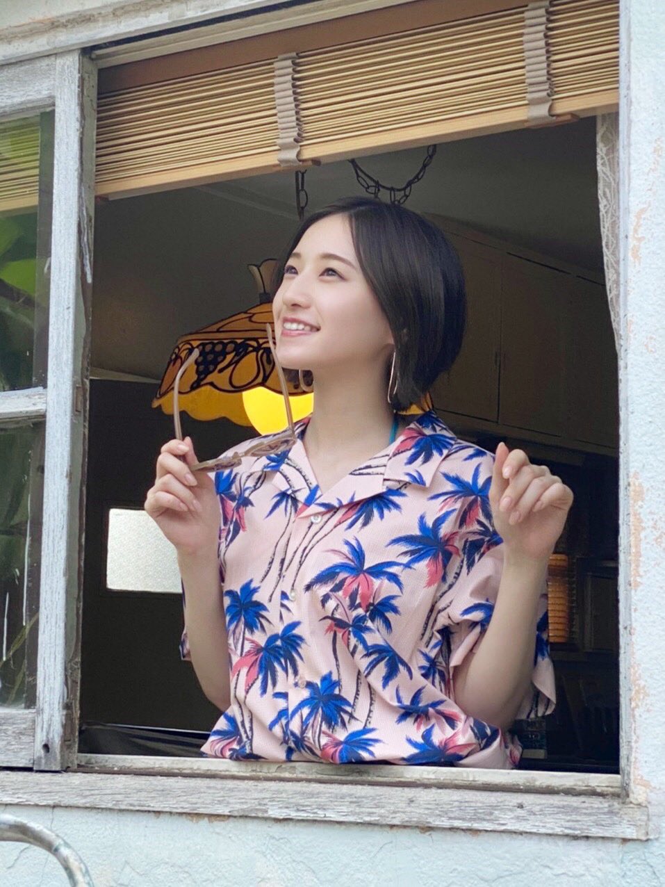 初写真集発売 乃木坂46中田花奈 巨バスト は元メンバーに拝まれていた Idol Scheduler アイドルスケジューラー