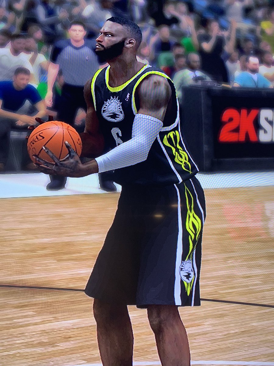 thunder_los's tweet photo. Excited to introduce lighting yellow as a tertiary color to the new threads. Needed some lightning with that thunder!!! #boompride #thestormiscoming https://t.co/5m2XDNzbY8