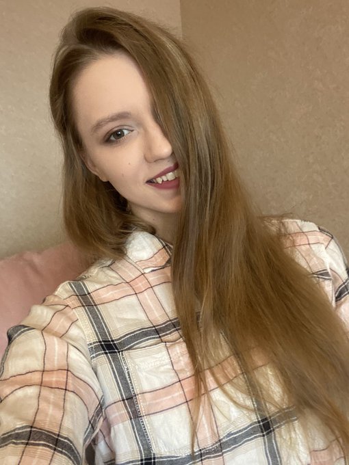 I&rsquo;ll be online in 10 minutes ❤️lush is already on :) https://t.co/DQMP8xtxXu<a href="/tag/mvsales"class="tags"><span>#mvsales</span></a>