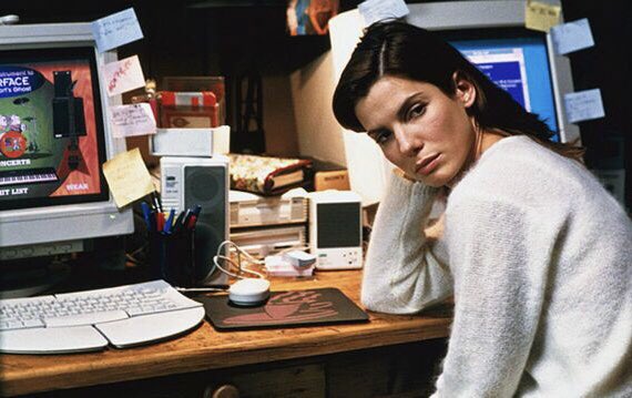 VaderJaws's tweet image. 🎞 #Bales2020FilmChallenge🍿

🗓2️⃣8️⃣: 
Computer Mouse seen in Movie🖱

🎥: #TheNet (1995) 🖥

🗣: We&apos;re sitting on the most perfect beach in the world, and all we can think about is... 🏝
🗣: &quot;Where I can hook up my modem?&quot; 📲
🗣: Yeah, exactly. 💻