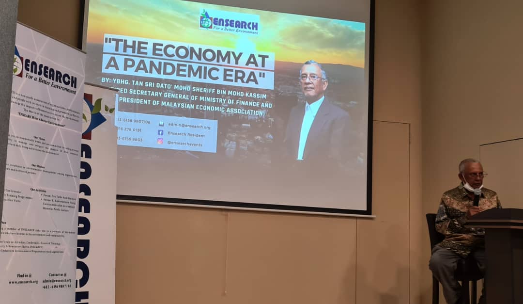AichmiGroup's tweet photo. Friday Talk : The Economy at A Pandemic Era - by YBhg Tan Sri Dato' Mohd Sheriff Kassim, President of Malaysian Economic Association.
#AichmiGroup #ENSEARCH #SDG17 https://t.co/DnI4CvjrNC