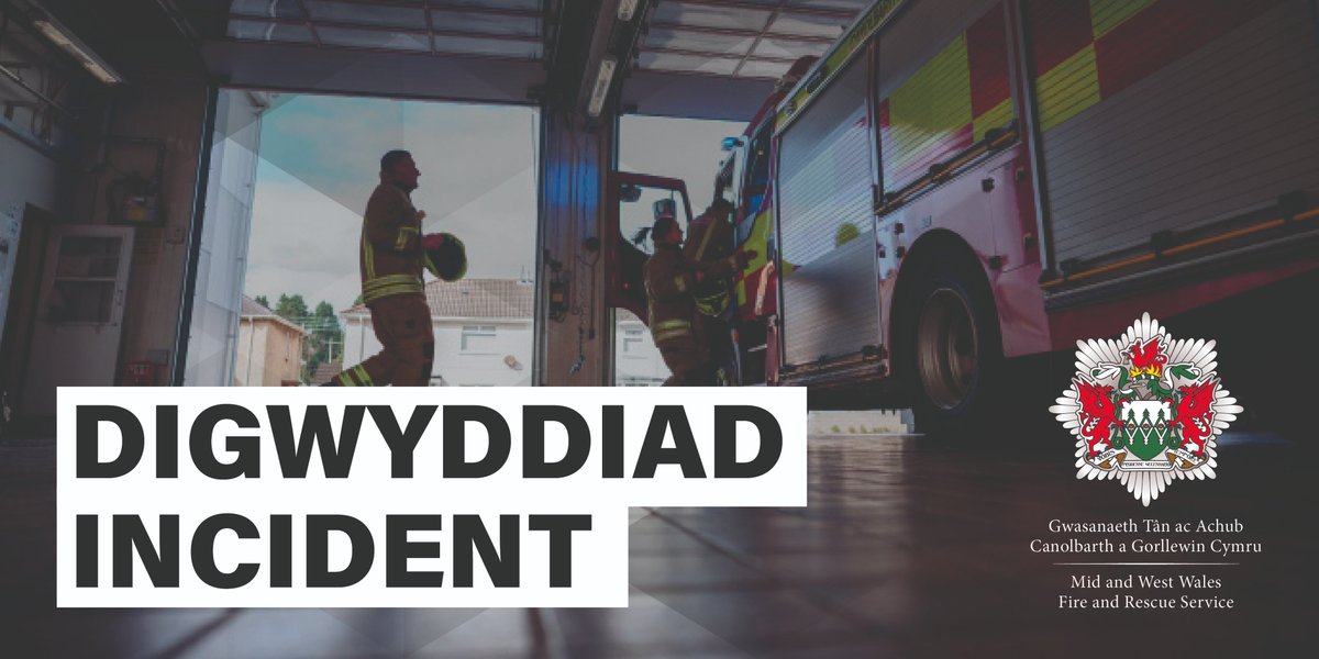 The fire involving a freight train in Llangennech has been extinguished.

Primacy for the scene was handed over to British Transport Police and Network Rail at 08:30am this morning, Friday 28th August 2020.