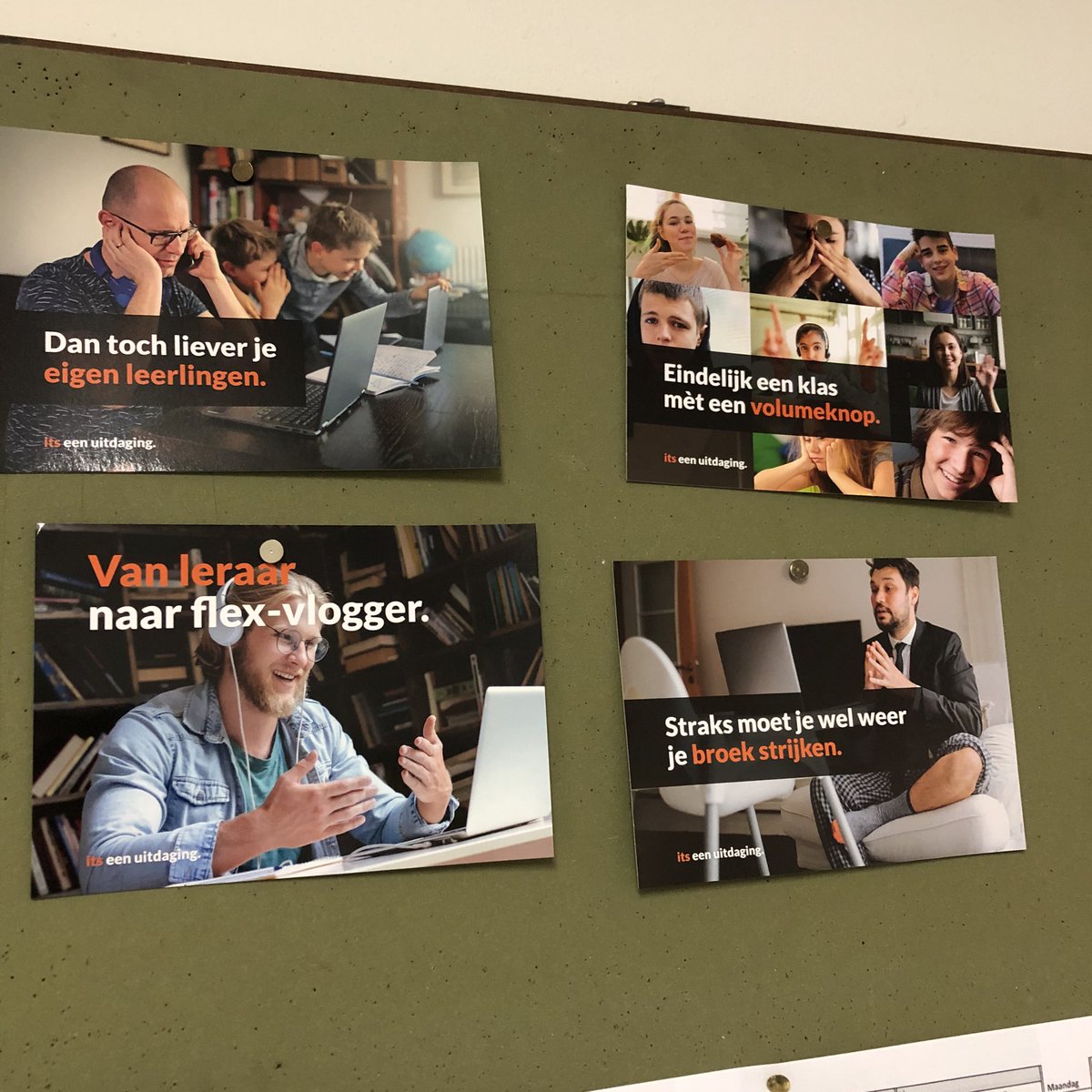 Ik heb de kaarten van <a href="/itslearningNL/">itslearning NL</a> op het mededelingenbord geprikt: