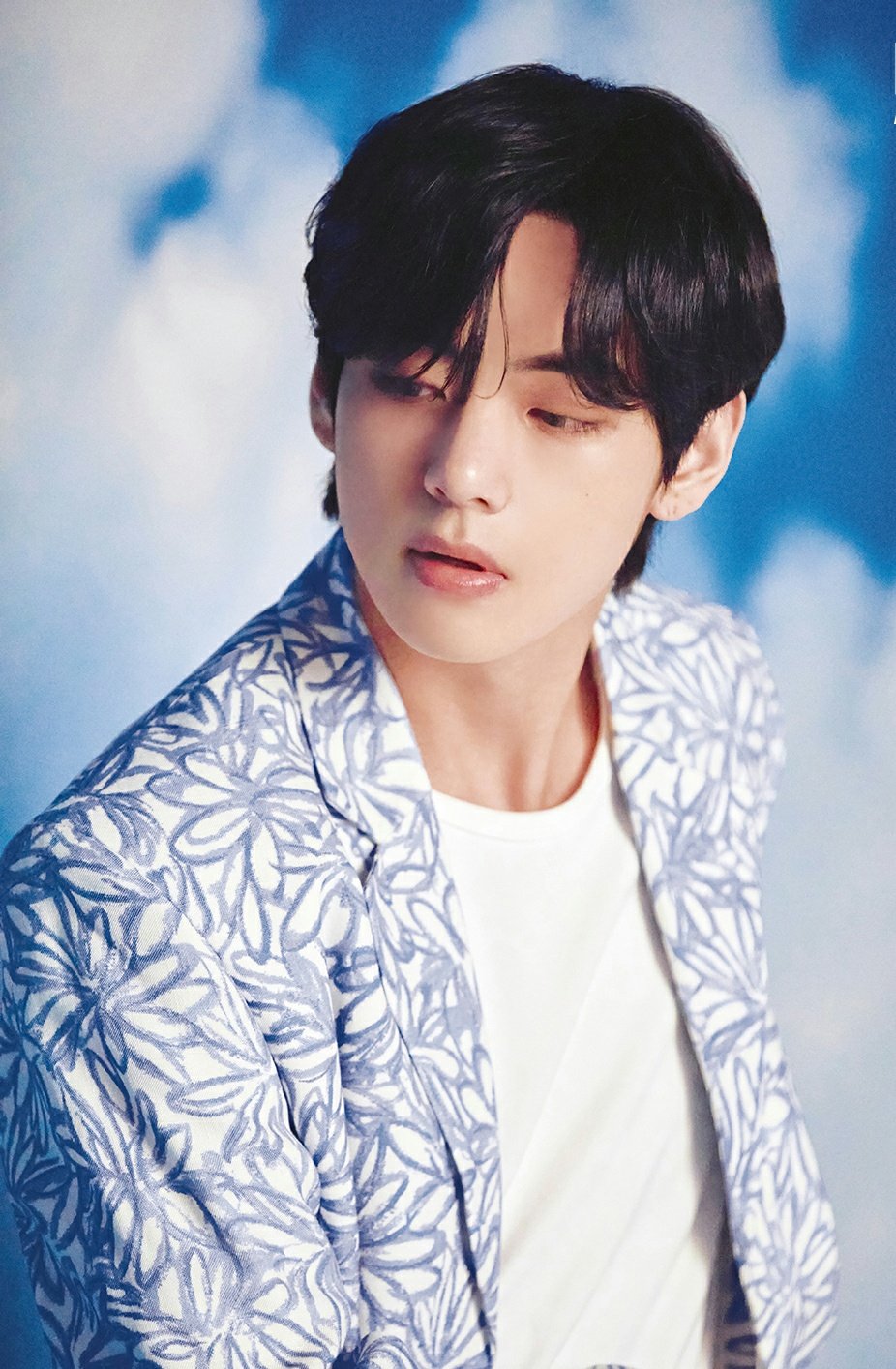 BTS V News - White Christmas/FRI(END)S ⓥ/ʟᴀʏᴏ(ꪜ)ᴇʀ on X