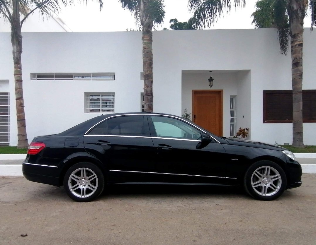SmartAutoDeals's tweet photo. Mercedes E250 BVA blueefficiency avantgarde modele 2009, 9ch fiscaux (1500dh de vignette) #avendre #mercedes #classee #berline #maroc #mercedesmaroc #occasion #wheelerdealers #blueefficiency #avantgarde https://t.co/oFsceXHXXR