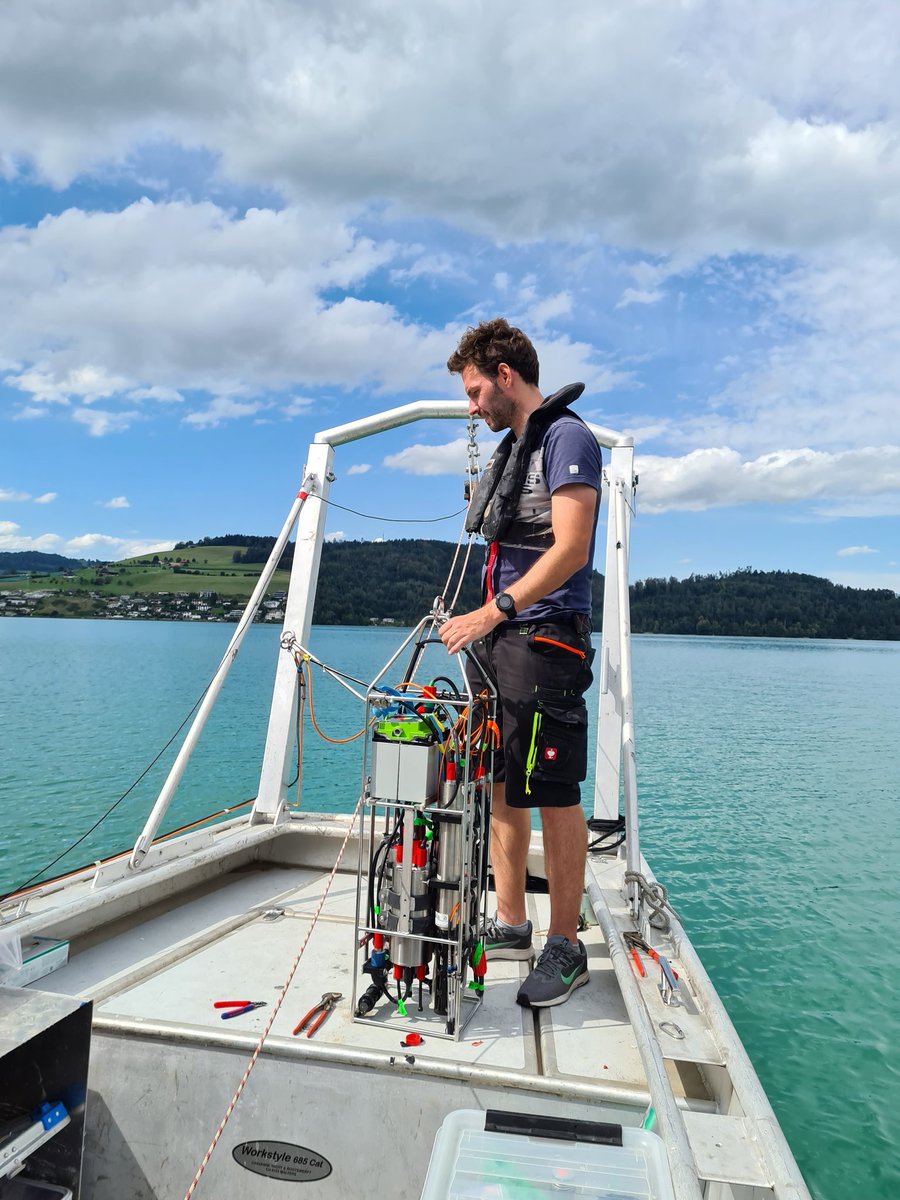 SoerenAhm's tweet photo. The first deployment of our new mini #pumpCTD . Designed to resolve small structures in the water column, now ready to explore the world's ocean and lakes. @MarineMicrobio @EawagResearch #lakeZug https://t.co/eyH0Kj2wRz