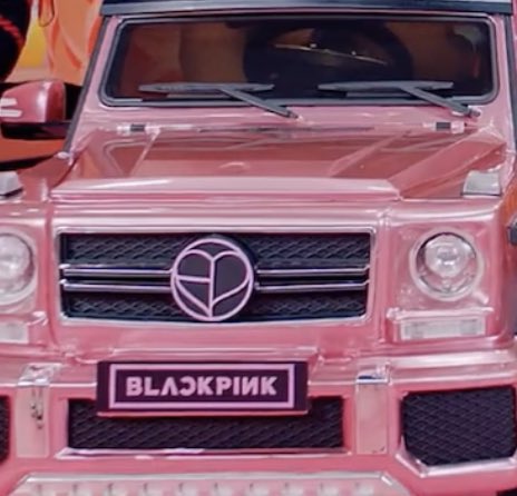 Warakorn_bt's tweet photo. นี่คือโลโก้  Blackpink จะอยากได้ค่ะ!!!
ที่ไม่ใช่ คำว่า #BLACKPINK  ยาวๆแล้วคุมด้วยกรอบสี่เหลี่ยมอะ 😭 
 อันนี้คือ หัวใจซีกซ้ายเป็นตัว B แล้วซีกขวาเป็นตัว P 
ใครทำค่ะ ขอก็กราบตีนที 
#IceCream @BLACKPINK https://t.co/hSArkGMPnI