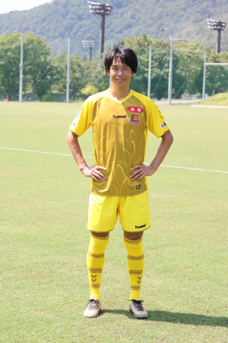 福島ユナイテッドfc ふくしまの米prユニフォーム お米の稲刈りのシーズンを迎える秋季の期間j3リーグの公式戦で ふくしまの米 Prユニフォーム 米ユニ を着用することとなりました たわわに実る稲穂のイラストが斬新な米ユニです 詳細は