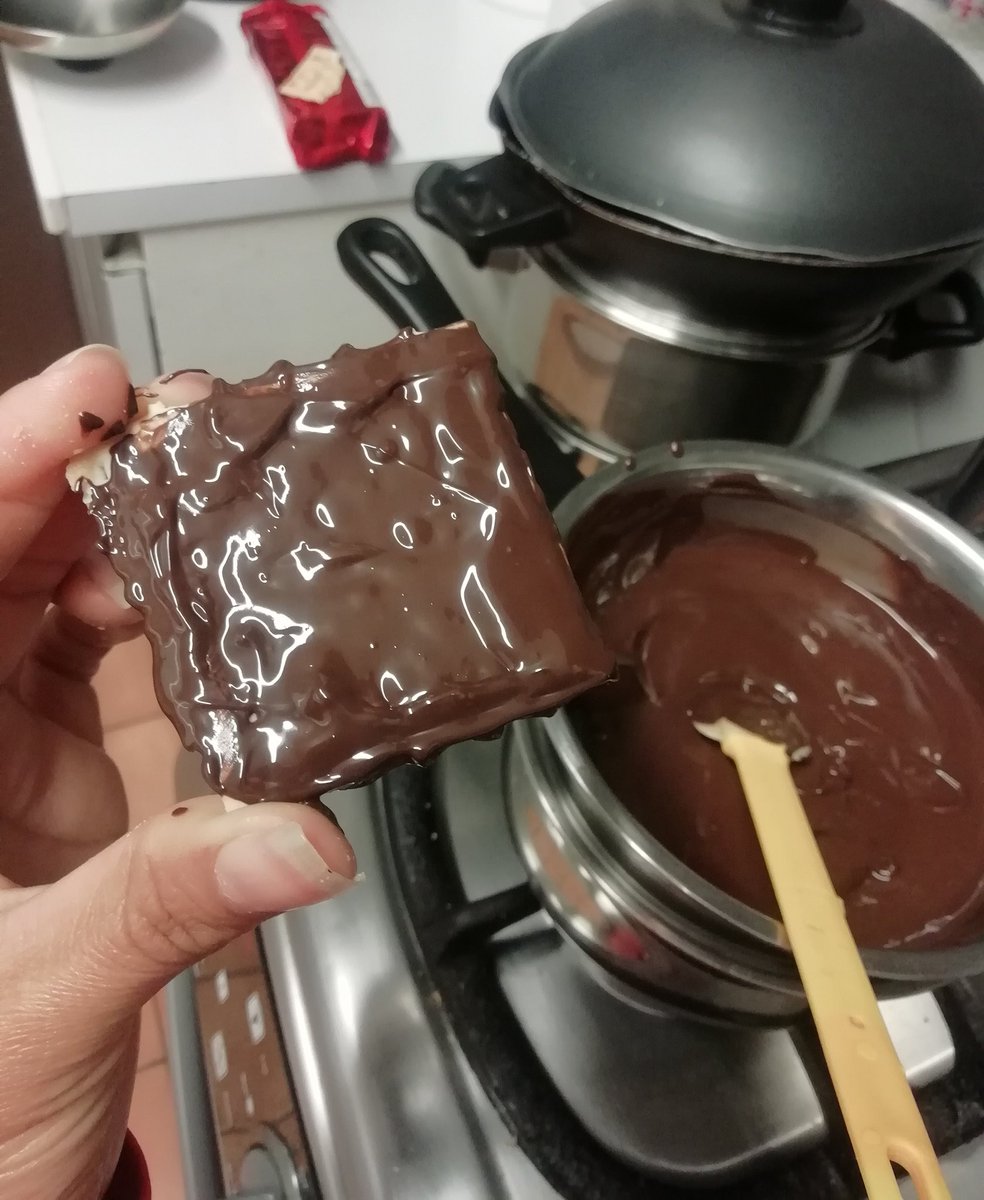 acuariana_25's tweet photo. Agárrate #ChocoSoda te salió la competencia 😁
#ChocoGalletas https://t.co/myj5HGjxWR