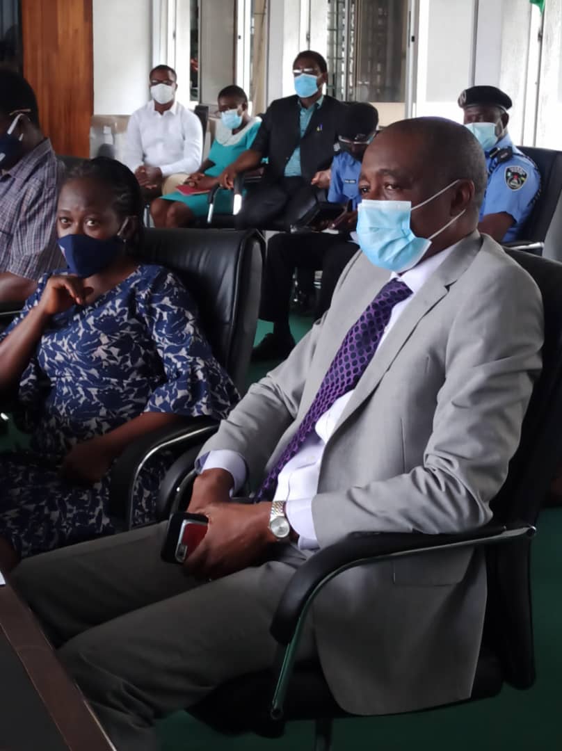 NHIS continues to provide health workers around the country with PPE, to protect them from COVID-19 infection and guarantee unfettered access to healthcare by enrollees. Mr. Femi Akingbade, GM/ZC Lagos zone represented ES Prof Sambo at the Lagos presentation yesterday.