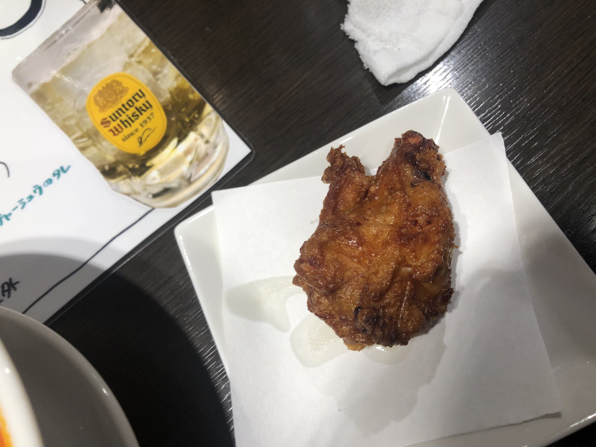 ちんちん亭脳イキバード だいぶ遅めのカカポ ランチ 錦糸町 太陽のトマト麺 トマトチーズラーメンwith骨付き唐揚げ ミネストローネと言うよりかは濃厚トマト麺 カロリー低めでスープ飲み干しても実質トマトだから低カロリー チーズから目を逸らし 麺は