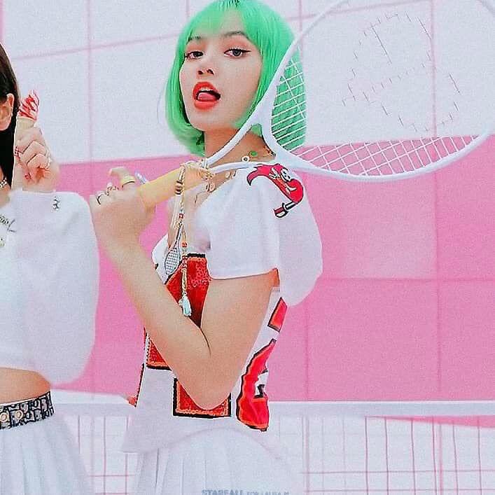 jackson86324216's tweet photo. #SELPINK_IceCream #SELPINKToday #LISA  mọi sự xinh đẹp dồn hết về Lisa hiuhiu 
Cre:fb https://t.co/9ep9RcYkk8