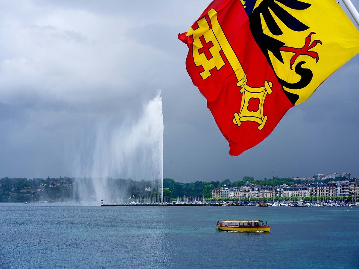 Découvrez notre sélection d'activités incontournables à faire à #Geneve !  
💧 Le jet d'eau 
🚣 La descente du #Rhone
🕰 Le Musée Patek Philippe
🧲 Le @CERN
Découvrez la liste complète ! 👉 buff.ly/3jlp8hX
#switzerland #swiss #suisse #geneva #geneveparcoeur #lacleman