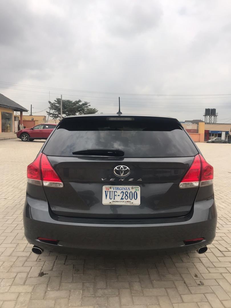 2011Toyota Venza Foreign usedPrice:5.750