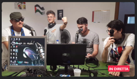 DoppioFalloRB's tweet photo. Vi siete persi la puntata di ieri di #DoppioFallo perché vederli in video (https://t.co/XmArAhzOjD) vi faceva troppa impressione?
Vi capiamo e direttamente dall'archivio delle puntate di @RadioBarrio vi forniamo il link per ascoltarli... solo ascoltarli:
https://t.co/ZPqj0dJJKy https://t.co/Awv40DNg2U