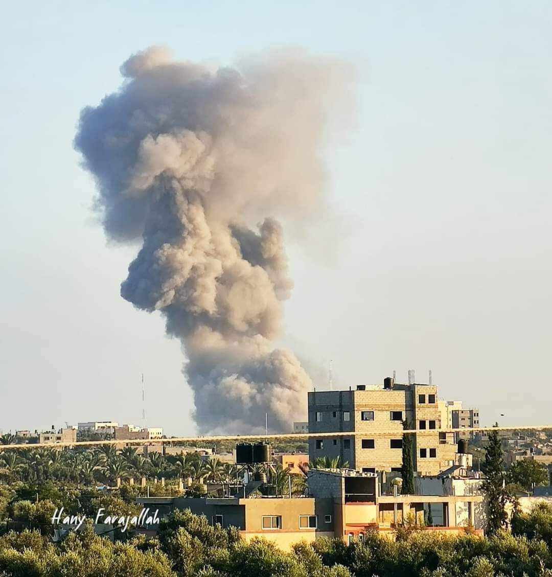 abse_el's tweet photo. #غزة_تحارب_الكورونا
#غزة_تحت_القصف
#GazaUnderAttack
#coronavirus
#Gazalockdown
#LockdownUndefBlockade https://t.co/7x20JNfTZg