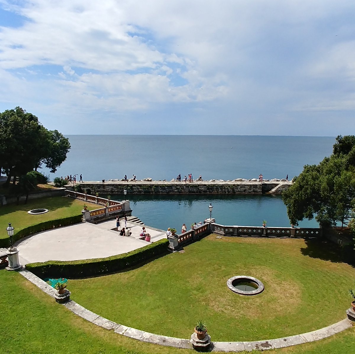 VDVIAJE1's tweet photo. Trieste Italia https://t.co/UIh7UfCiuI