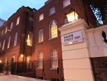 Latest Blog is now out.  How are events working at The Club 'Post COVID-19'.  First hand feeback following a recent event.  Did the client have the usual confidence and peace of mind?  Was it memorable for the right reasons?
caledonianclub.com/post-covid-19-…