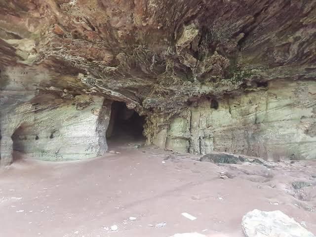 Ogbunike CavesLocated in Anambra state the ogbunike Caves is actually a collection of caves linked together by small tunnels and passageways. It is undoubtedly one of the biggest tourist attractions in the South East. Nature is very beautiful