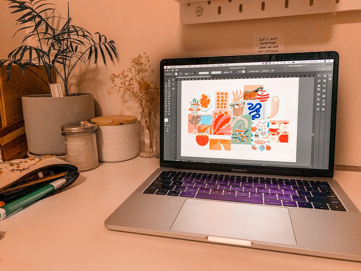 Katie02443009's tweet image. what is campus? can you say you study in Newy if you actually work most of your time in a seat a metre from your bed? #techoncampus #covidlife #FMCS3110