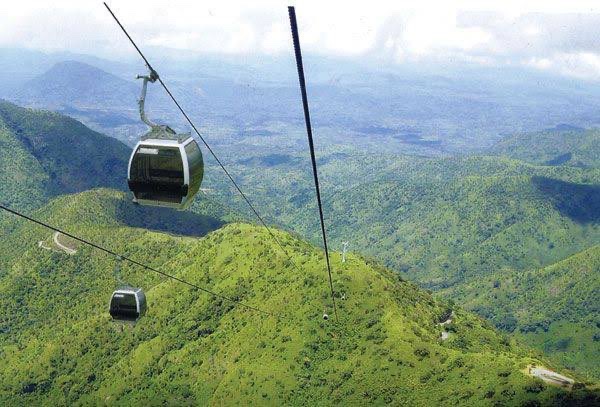 Obudu Cattle RanchLocated in Cross-River statethis is the most popular tourist attractions in Nigeria. it’s is actually located on a plateau at the Sankwala mountains. It’s weather conditions here are amazing