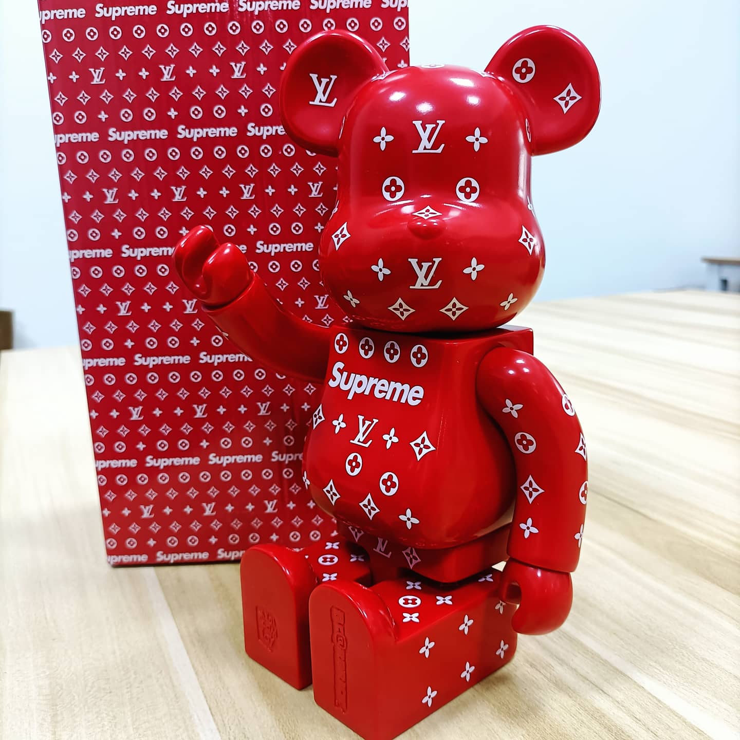 HCM]Mô Hình Đồ Chơi Bearbrick Supreme Trang Trí Bearbrick LV