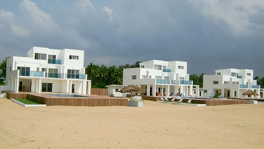 La Manga Beach Resort is located on the island of Ilashe in Lagos. Surrounded by coconut palm trees and some natural features. It borders the Badagry creek, you get to the beach with approximately 15 minutes boat ride from Ikoyi and Victoria Island