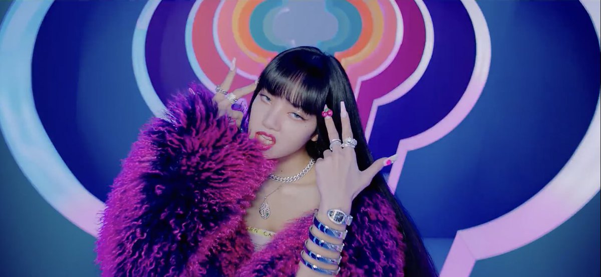 +14: Lisa's beat is really good. Her voice tone? Her voice is perfect for the song. Her attitude on her rap parts, facial expressions, dance, everything is just classy... INSANE+14: Lisa's voice... It's crazy+13: Lisa's rap rhyme is fxxkin dope #LISA    #SELPINK_IceCream
