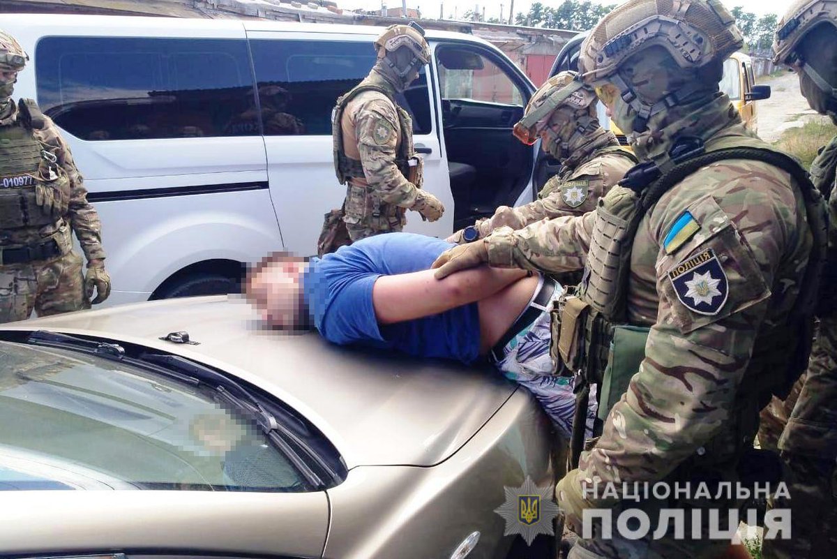 Поліцейські викрили лабораторію з виготовлення амфетаміну у передмісті Вінниці 
#поліція #корд #затримання kord.npu.gov.ua/news/novini/po…