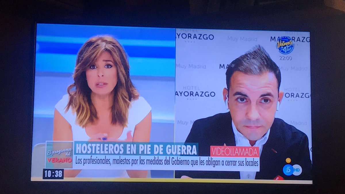 Comunidad_AEDH's tweet photo. Nuestro presidente en Madrid @MANUELRUIZSOTI participa en @telecincoes explicando algunas de las peticiones de la #AEDH y otras asociaciones #TurismoSomosTodos #ReconquistaTurística https://t.co/F25MBkgACi