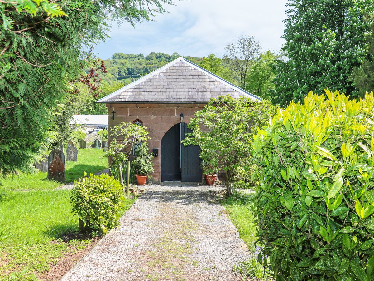 Cottages For Couples tweet media