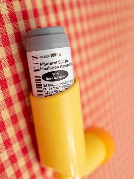 1/Why does albuterol induce a lactic acidosis when given in high doses?This can occur even as patients with severe asthma exacerbations are improving in every other way. #medtwitter  #tweetorial