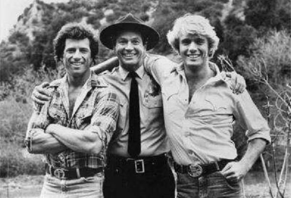 Happy 85th Birthday to Sonny Shroyer! Comment your birthday wishes below! What s your favorite Deputy Enos moment? 