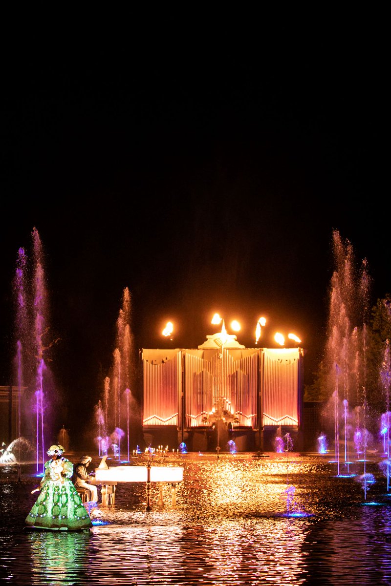 Puy du Fou tweet media