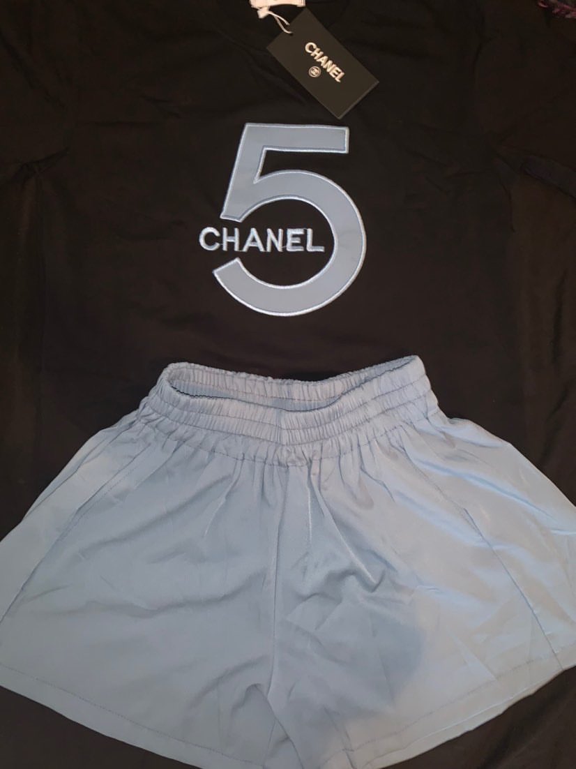 MR_YEEE's tweet image. #clothesplug