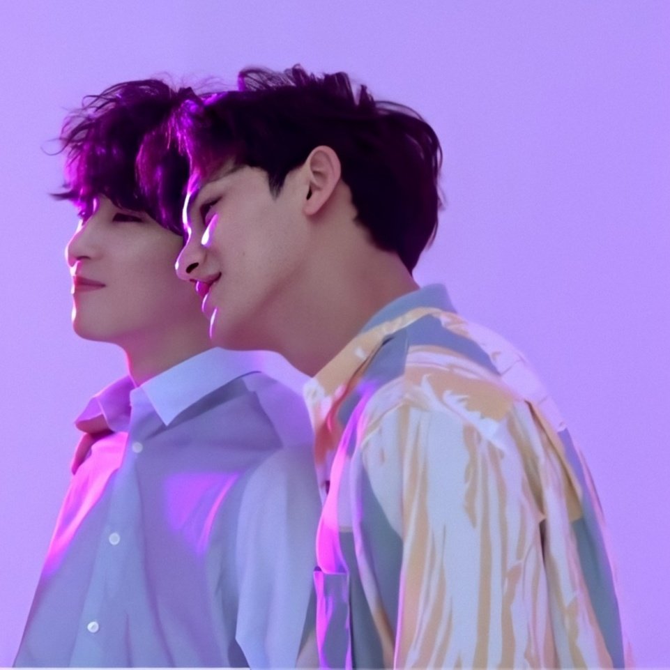 lattegyu_'s tweet photo. guess whos crying bcs of this photoset ? 

ME 🥺 https://t.co/y9UTyi0Izq