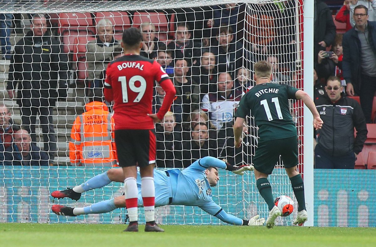  Goalkeepers will be watched carefully at penalties Unlike last season, it will now be the VAR's job to monitor whether or not goalkeepers stay off the line (if he saves the penalty it has to be retaken; if anything else occurs, the original kick stands).