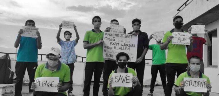 LALITTEWARI13's tweet photo. Students have awakened. The more the authorities crush us; the bigger our protest will be.
The central government should consider how many student movements have taken place in the last 6 years.When injustice becomes law resistance become duty.@AAPUttarakhand  @Swamy39 @INCIndia https://t.co/QQXn0fboOK