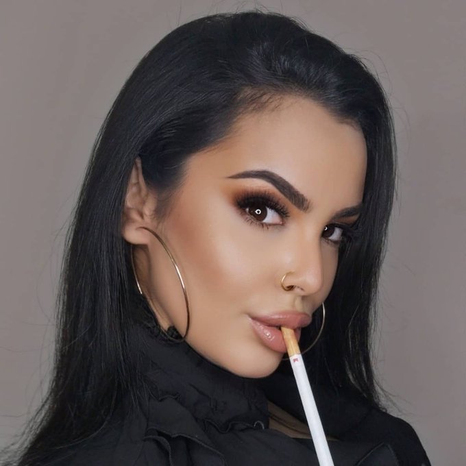 So I did a little photoshoot 🤤 https://t.co/hAzGAHS214<a href="/tag/smoking"class="tags"><span>#smoking</span></a><a href="/tag/fetish"class="tags"><span>#fetish</span></a><a href="/tag/sexysmoker"class="tags"><span>#sexysmoker</span></a><a href="/tag/smokinghandjob%20"class="tags"><span>#smokinghandjob </span></a>