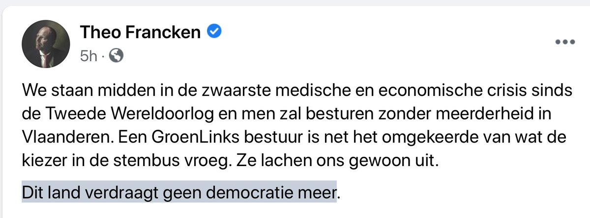 JogchumV's tweet photo. Als je je zin niet krijgt in de rechtbanken, heet het 'wereldvreemde rechters', 'gouvernement des juges' en de dood van de rechtsstaat

Als je jezelf totaal buiten spel zet in regeringsonderhandelingen, dan is dat het 'einde van de democratie'

*Siri: wat is demagogie?*🤔 https://t.co/YNvhZCL8uV