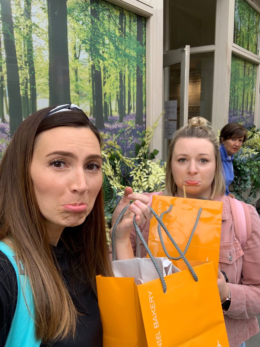 Lee_T6's tweet photo. You know itβs been a great time with pals when you take hardly any photos #FlyingVisit #BestLaughs #TooManyDickFaces #TooMuchFoodπ€€ #LastWatermelonπ#ByeDominiqueπ’ https://t.co/SYPpwkoiX2