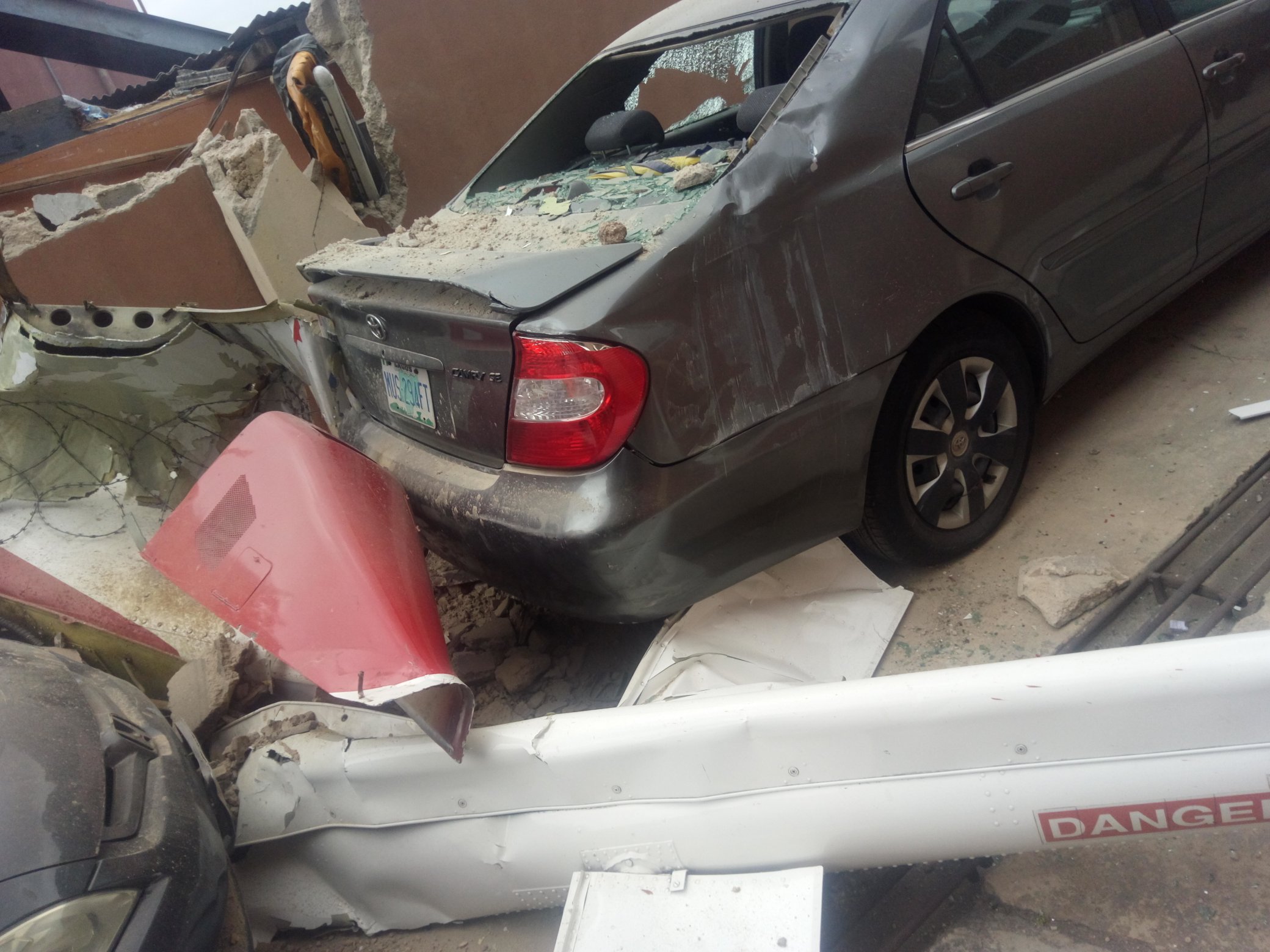 Three feared dead as Helicopter crashes in Opebi Lagos