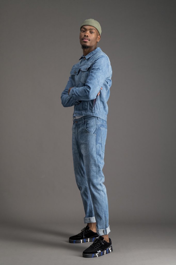 Happy friday. Make it a good one✨

👖: <a href="/TshepoJeans/">T S H E P O</a> 

bathu.co.za