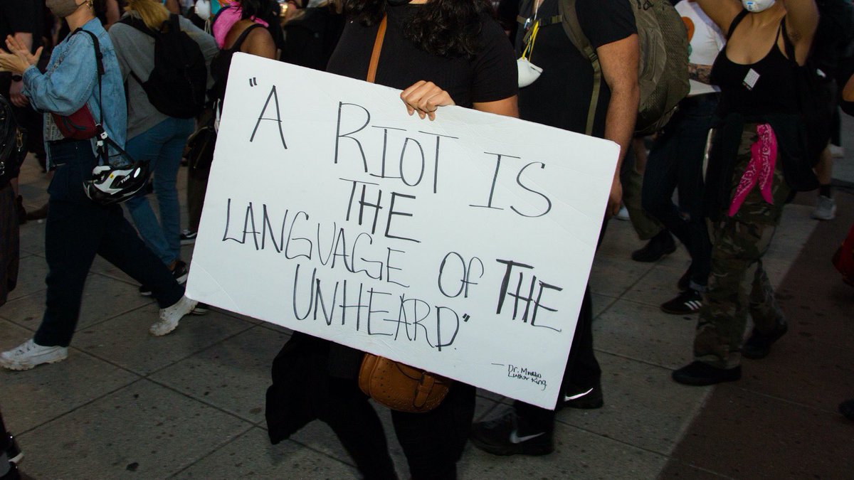 “Let us not seek to satisfy our thirst for freedom by drinking from the cup of bitterness and hatred.We must forever conduct our struggle on the high plane of dignity and discipline.We must not allow our creative protest to degenerate into physical violence.”  #IHaveADream